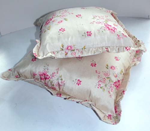 40cm silk printed cushion cover and filler